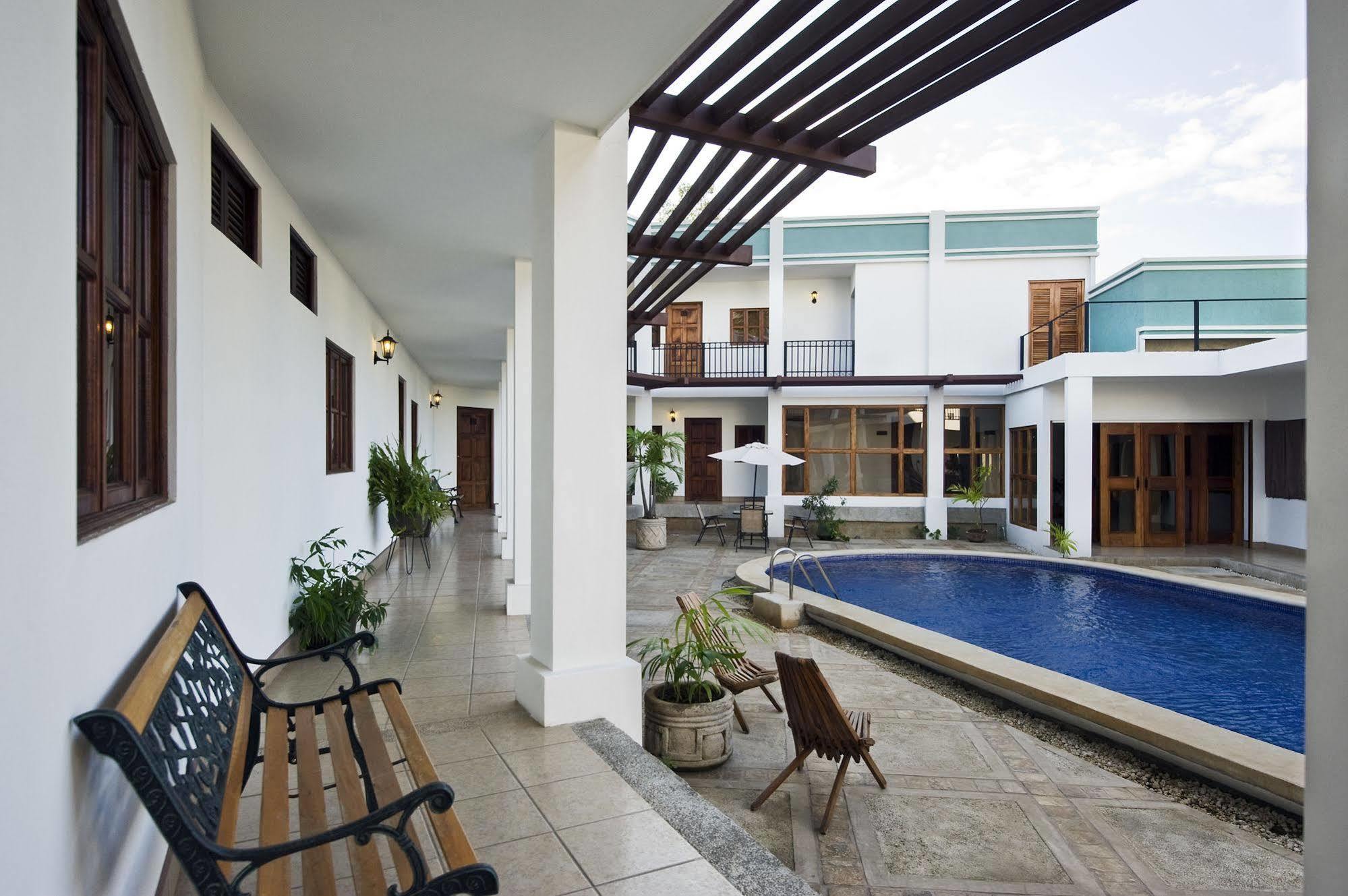 Hotel Mozonte Μανάγκουα Εξωτερικό φωτογραφία